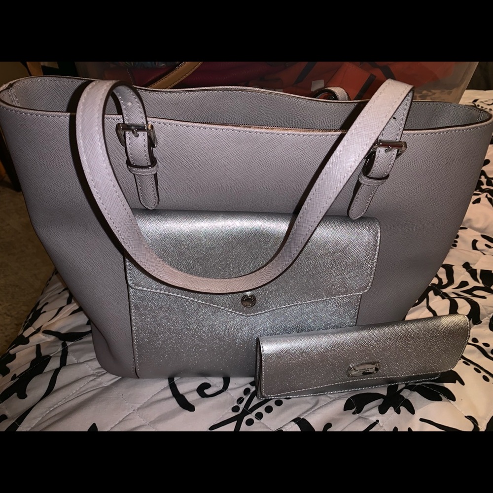 Silver Michael Kors purse with matching wallet